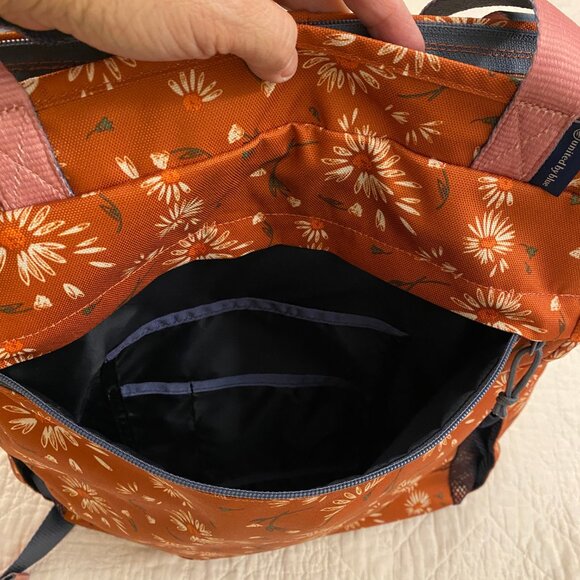 United by Blue 25L Convertible Carryall Backpack & 3L Utility Fanny Pack Bundle - Picture 8 of 12